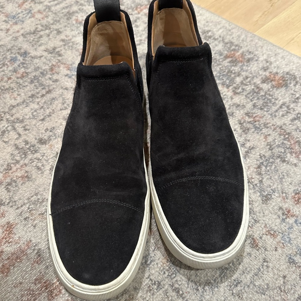 Awesome shoes. Priced to sell!